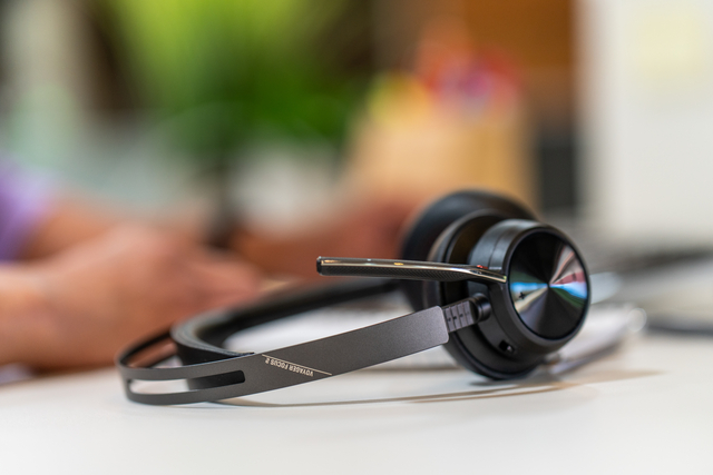 Headset HP POLY Voyager Focus 2 USB-C met oplaadstation