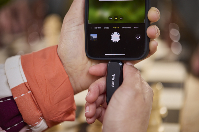 Phone Drive 64GB USB-C 3.2- USB-A zwart