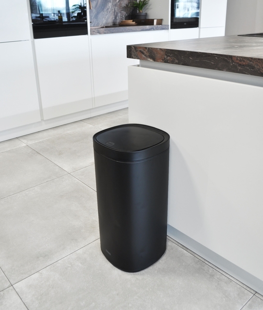 Afvalbak Desq Touch 50 liter RVS zwart