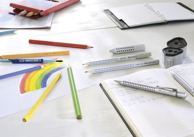 Puntenslijper Faber-Castell 2001 trio grip zilver